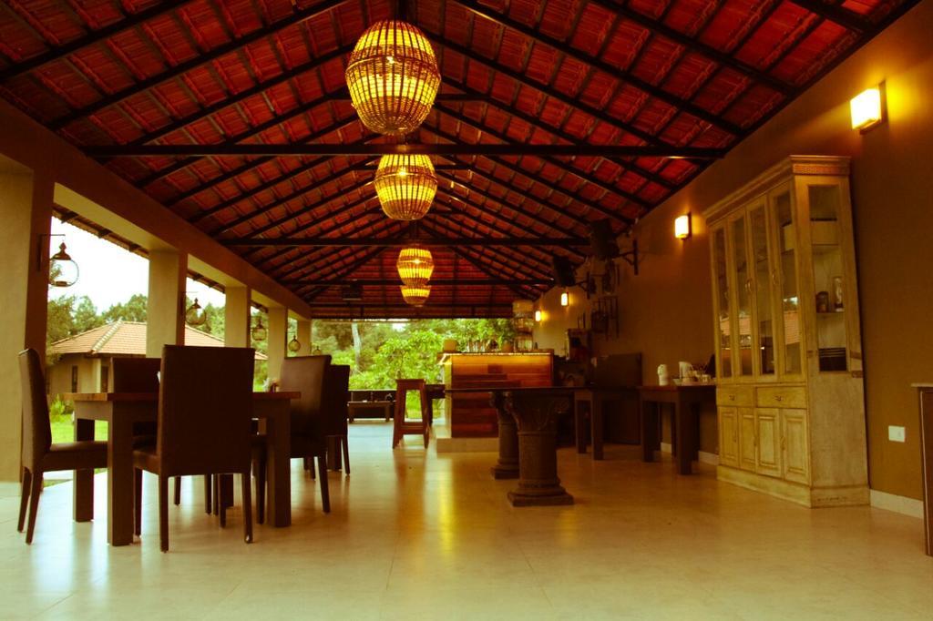 Homestay The Road's End Gonikoppal